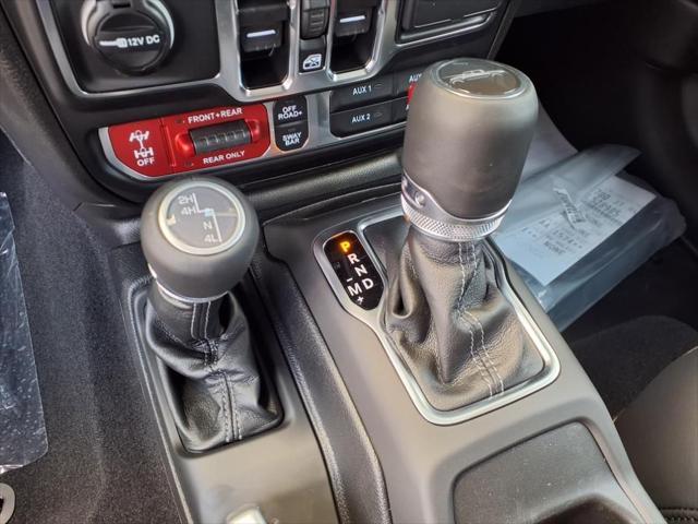 new 2025 Jeep Gladiator car, priced at $52,415