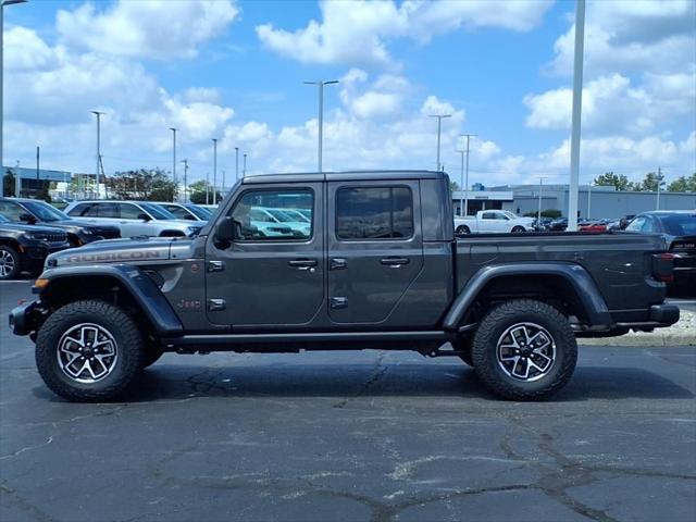 new 2025 Jeep Gladiator car, priced at $52,415