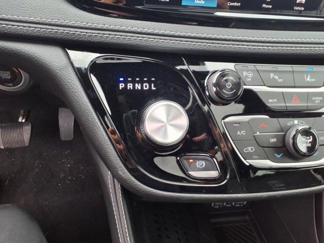 new 2025 Chrysler Pacifica Hybrid car, priced at $52,332