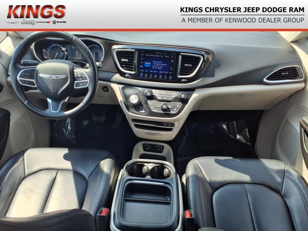 used 2017 Chrysler Pacifica car, priced at $9,175