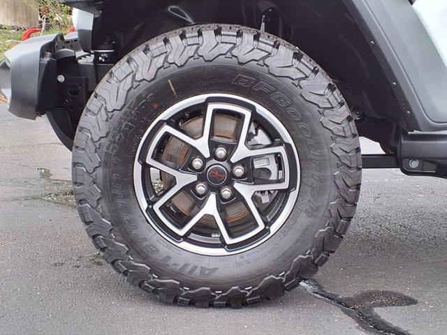 new 2025 Jeep Wrangler car, priced at $58,984
