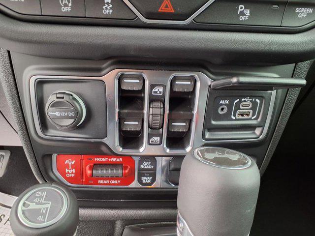 new 2025 Jeep Wrangler car, priced at $58,984