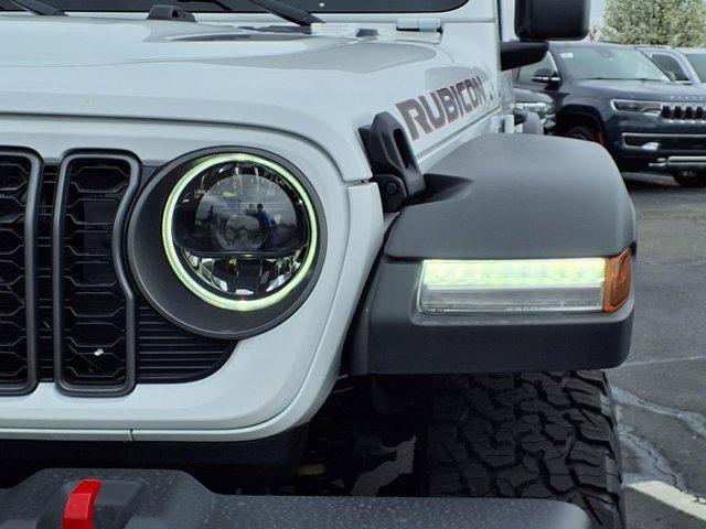 new 2025 Jeep Wrangler car, priced at $58,984