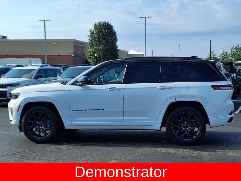 new 2025 Jeep Grand Cherokee car, priced at $63,360