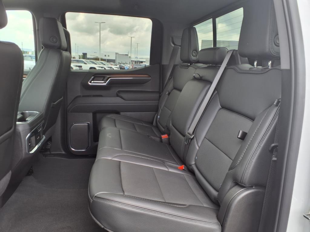 used 2024 GMC Sierra 1500 car, priced at $61,000