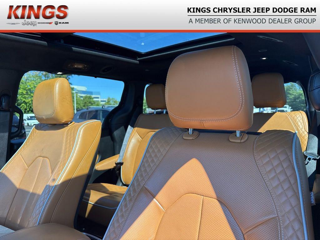 used 2022 Chrysler Pacifica car, priced at $35,948