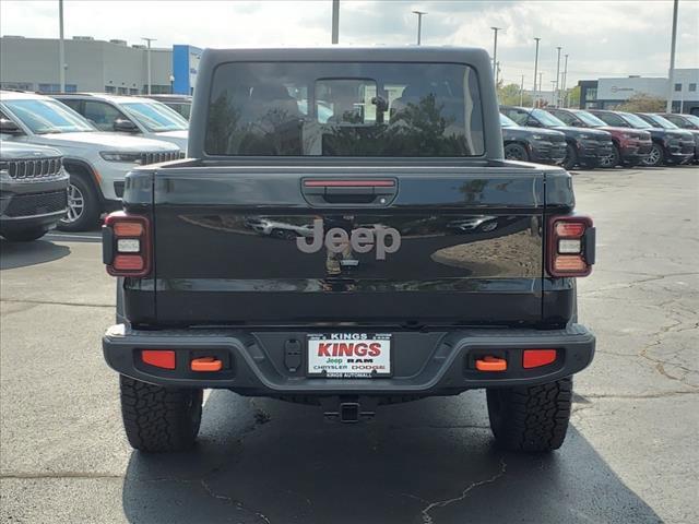 new 2024 Jeep Gladiator car, priced at $65,152