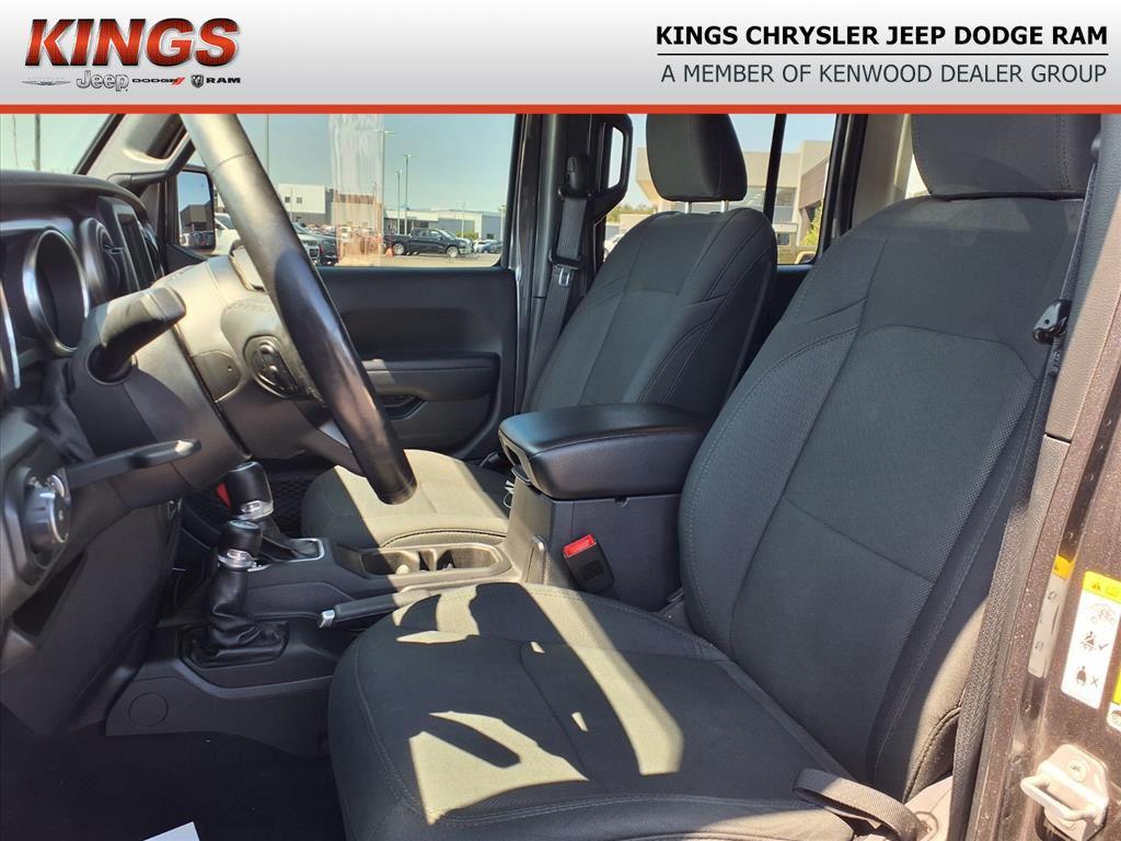 used 2019 Jeep Wrangler Unlimited car, priced at $23,200