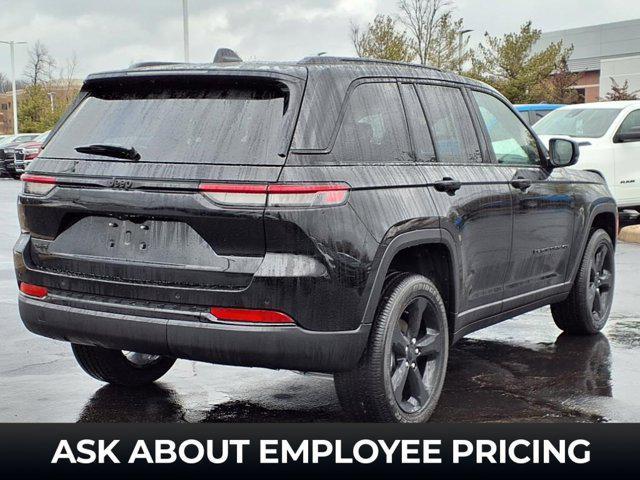 new 2025 Jeep Grand Cherokee car, priced at $45,175