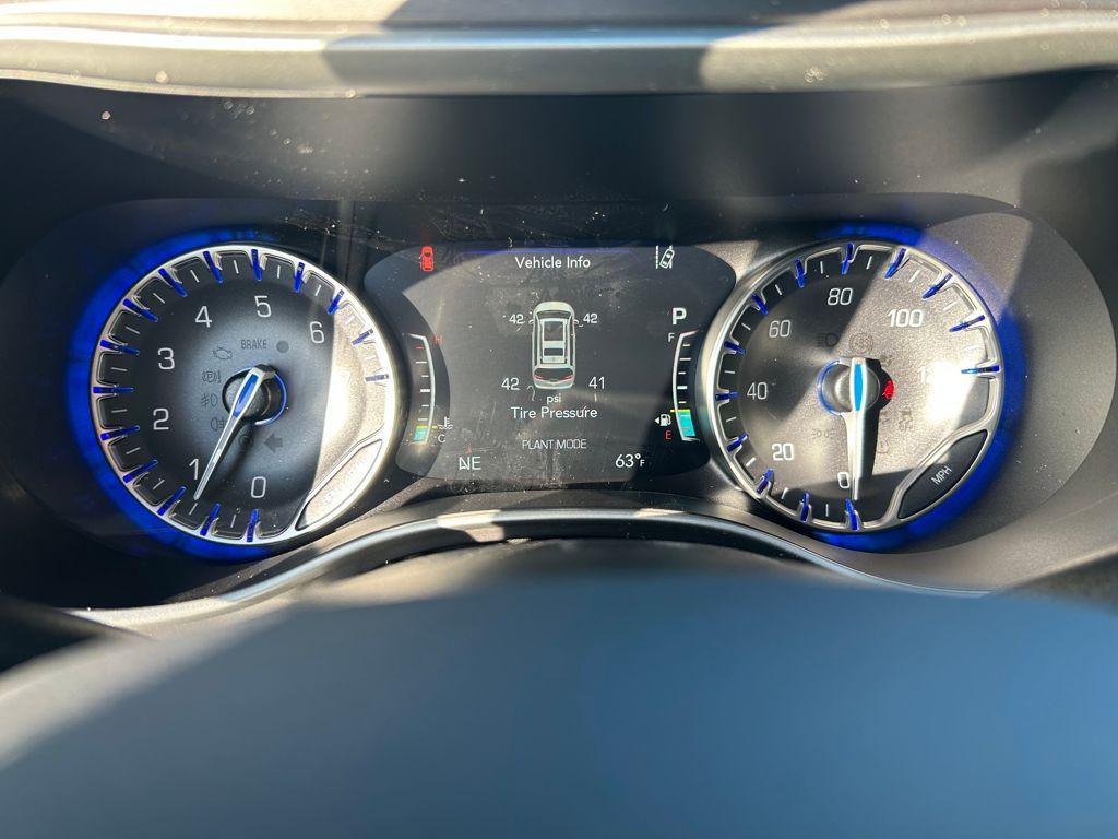 new 2026 Chrysler Pacifica car, priced at $37,252