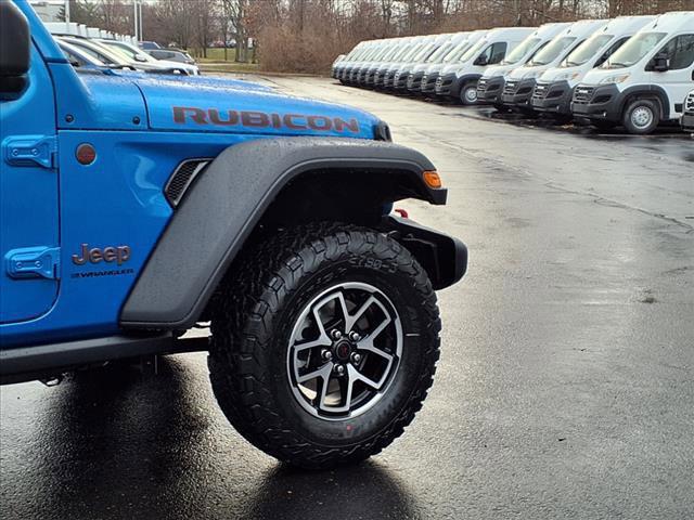 new 2025 Jeep Wrangler car, priced at $58,754