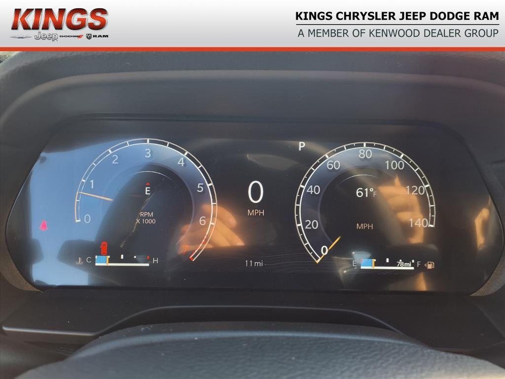 new 2025 Jeep Grand Cherokee L car, priced at $42,851