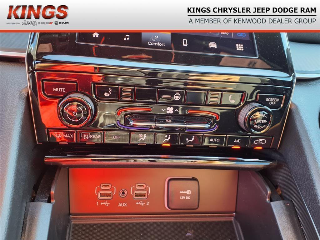 new 2025 Jeep Grand Cherokee L car, priced at $42,851