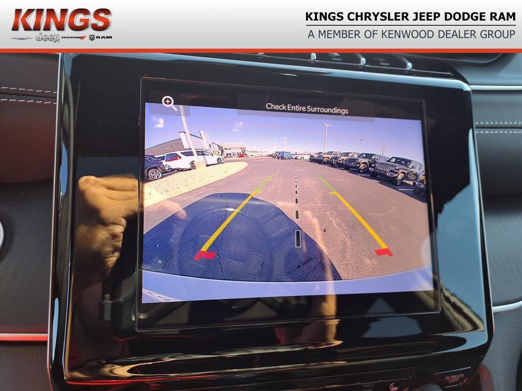 new 2025 Jeep Grand Cherokee L car, priced at $42,851