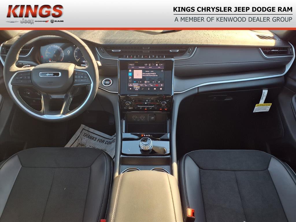 new 2025 Jeep Grand Cherokee L car, priced at $42,851