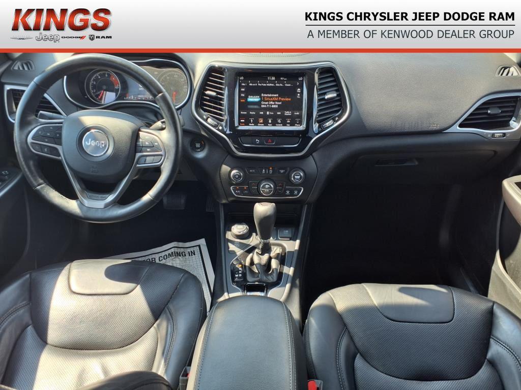 used 2019 Jeep Cherokee car, priced at $17,500