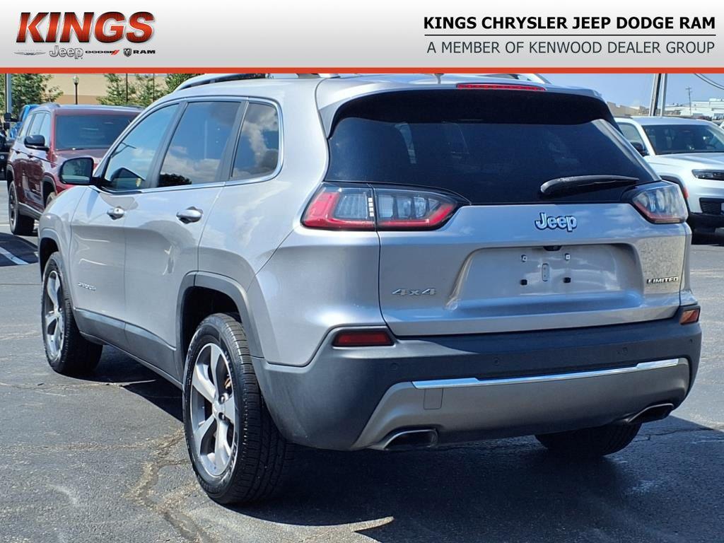used 2019 Jeep Cherokee car, priced at $17,500
