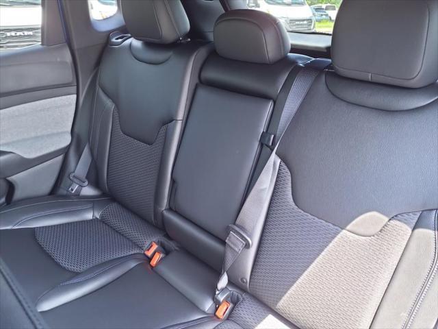 new 2024 Jeep Compass car, priced at $30,654