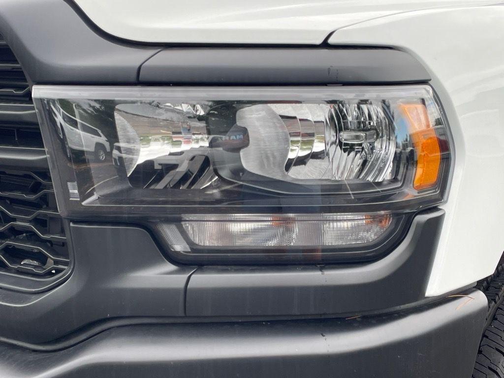 new 2024 Ram 3500 car, priced at $61,318