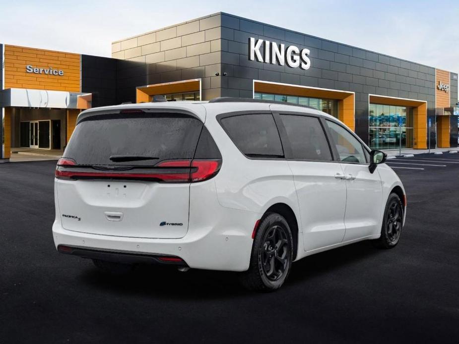 new 2024 Chrysler Pacifica Hybrid car, priced at $50,719