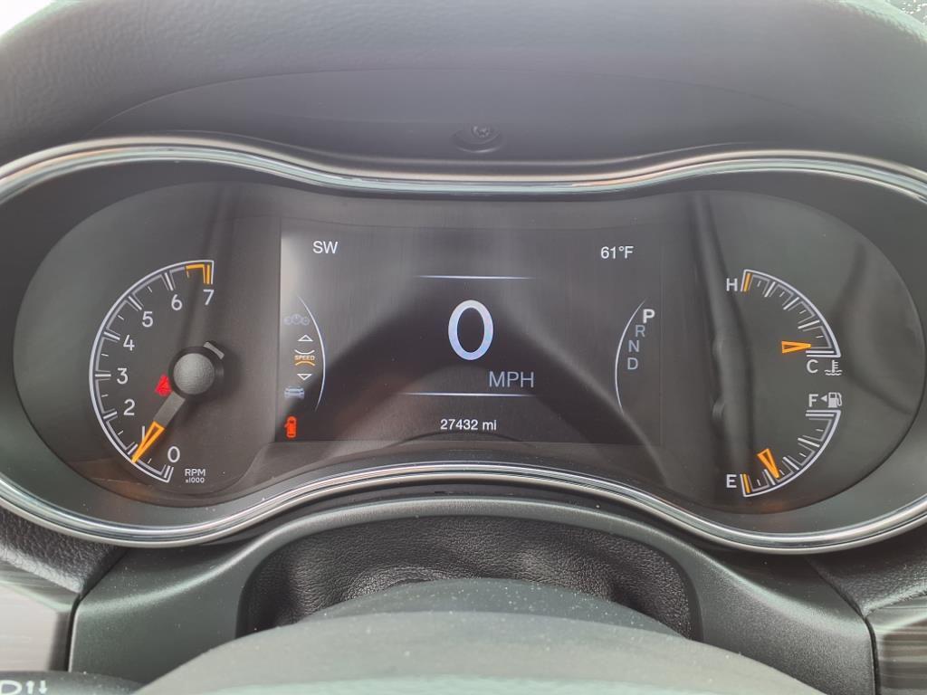 used 2021 Jeep Grand Cherokee car, priced at $26,500