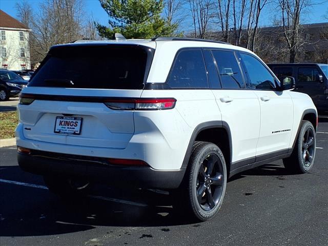 new 2025 Jeep Grand Cherokee car, priced at $43,828