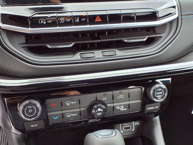 new 2025 Jeep Compass car, priced at $29,228