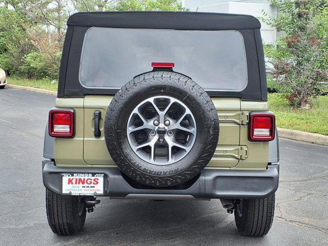 new 2025 Jeep Wrangler car, priced at $46,476