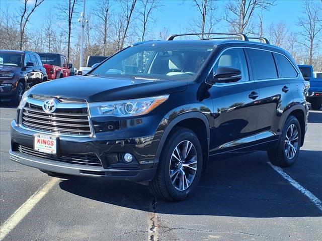 used 2016 Toyota Highlander car, priced at $21,200