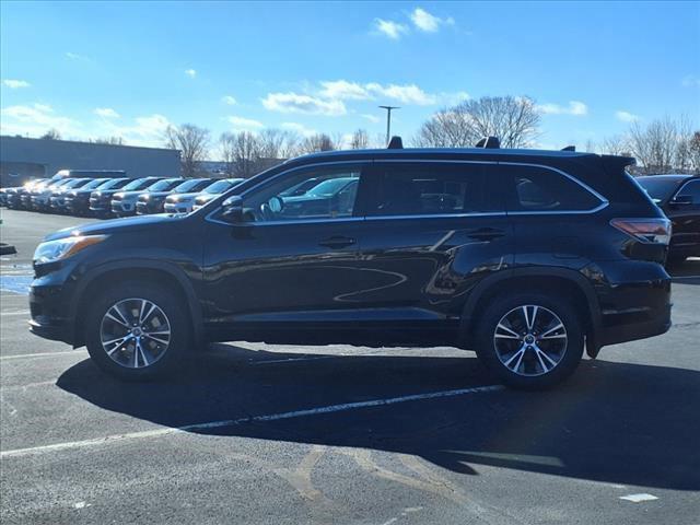 used 2016 Toyota Highlander car, priced at $21,200