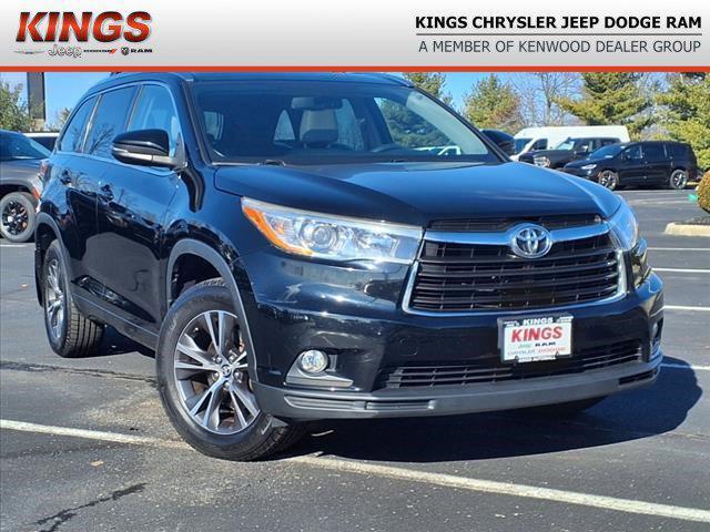 used 2016 Toyota Highlander car, priced at $21,200