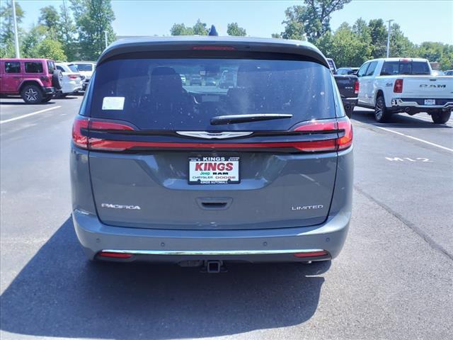 new 2024 Chrysler Pacifica car, priced at $43,829