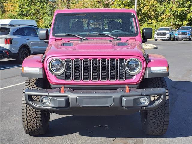 new 2024 Jeep Gladiator car, priced at $66,338