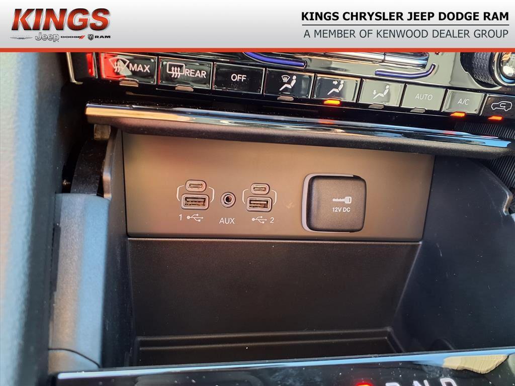 new 2025 Jeep Grand Cherokee L car, priced at $43,595