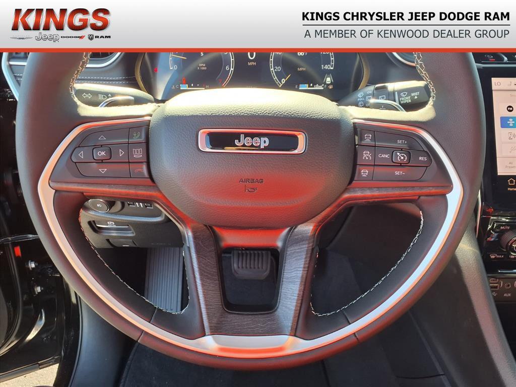 new 2025 Jeep Grand Cherokee L car, priced at $43,595