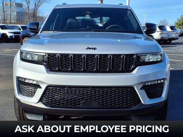 new 2025 Jeep Grand Cherokee car, priced at $50,530