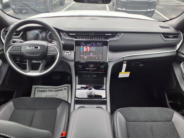 new 2025 Jeep Grand Cherokee car, priced at $41,060