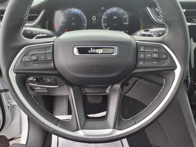 new 2025 Jeep Grand Cherokee car, priced at $40,673