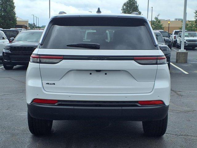 new 2025 Jeep Grand Cherokee car, priced at $41,060