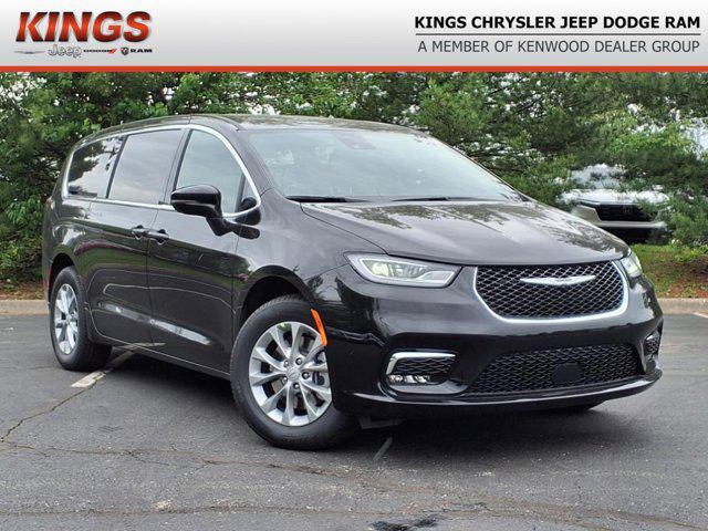 new 2025 Chrysler Pacifica car, priced at $43,130