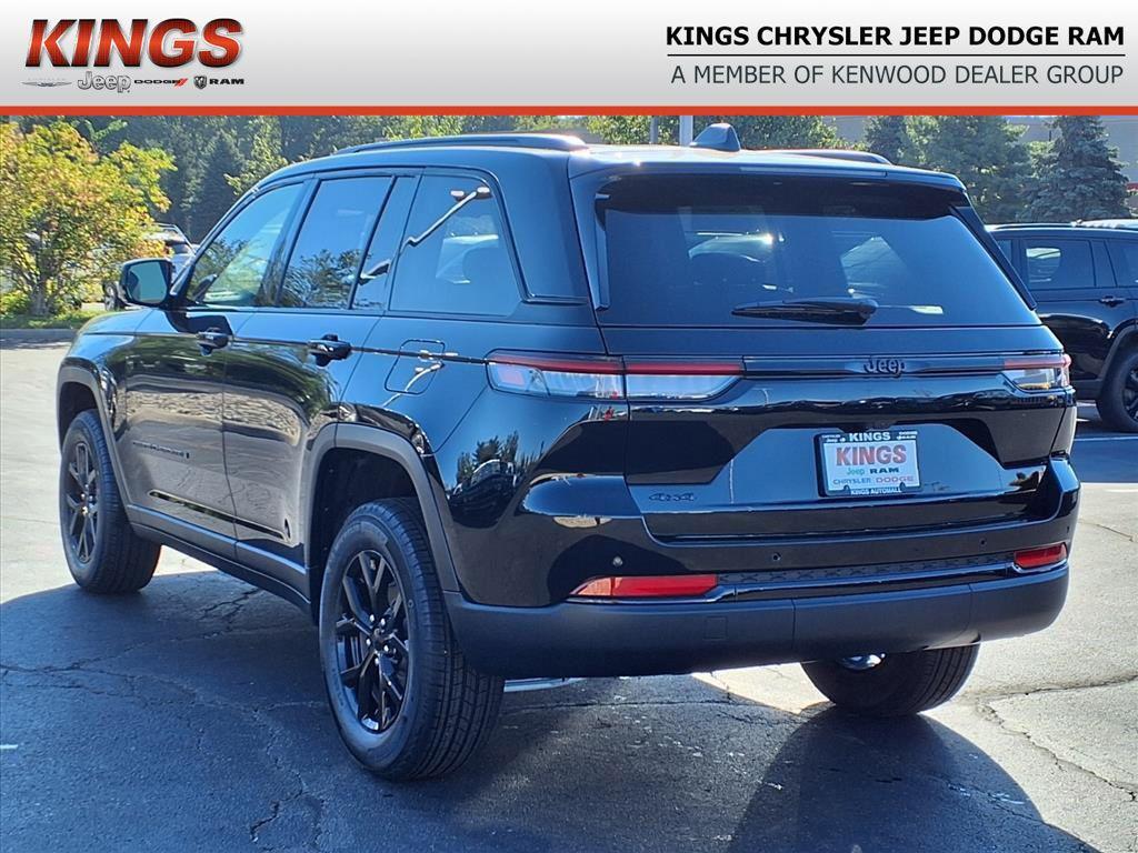 new 2025 Jeep Grand Cherokee car, priced at $39,728