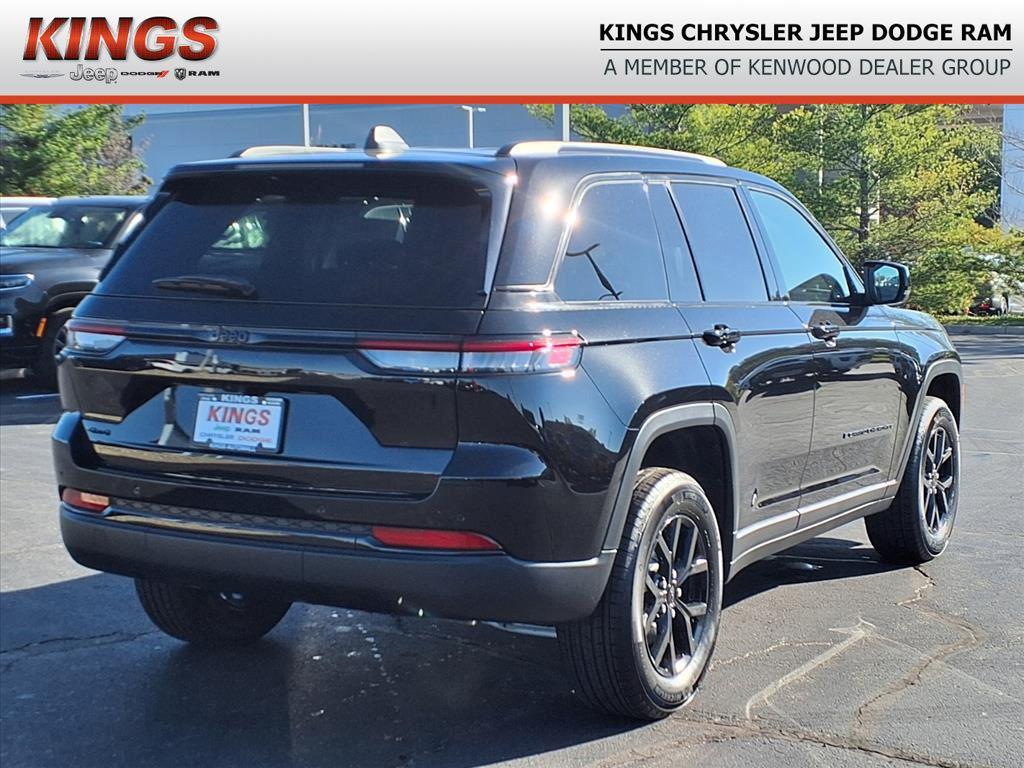 new 2025 Jeep Grand Cherokee car, priced at $39,728