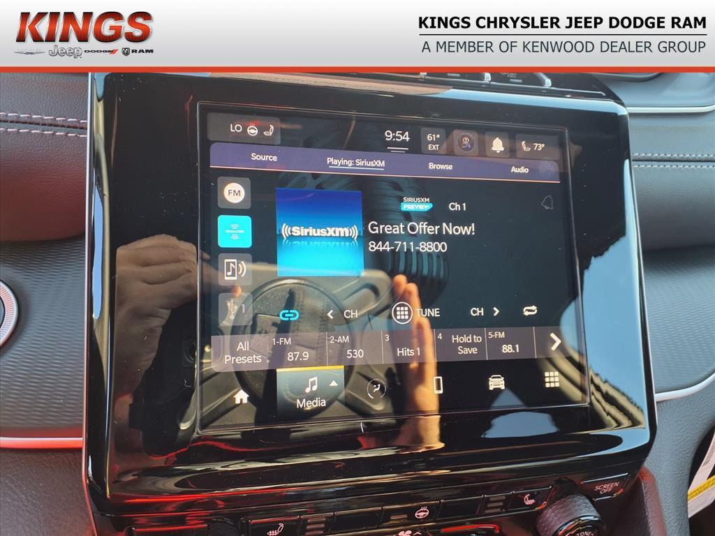 new 2025 Jeep Grand Cherokee car, priced at $39,728