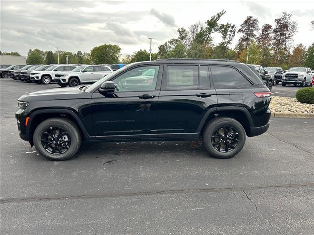 new 2024 Jeep Grand Cherokee car, priced at $42,423