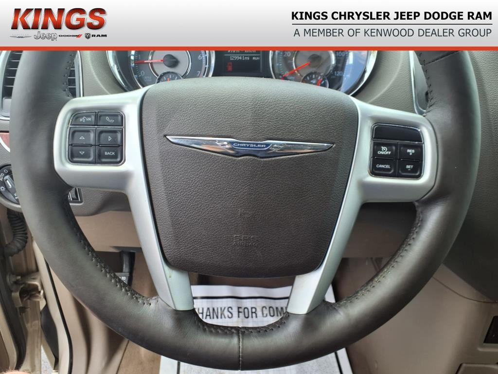 used 2015 Chrysler Town & Country car, priced at $9,200