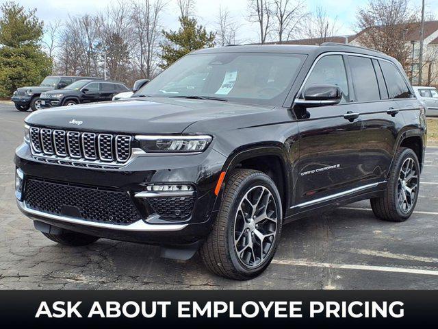 new 2025 Jeep Grand Cherokee car, priced at $59,716