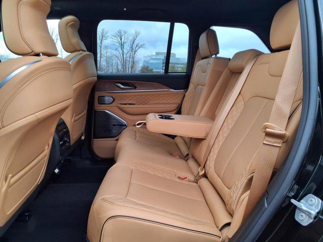 new 2025 Jeep Grand Cherokee car, priced at $60,216