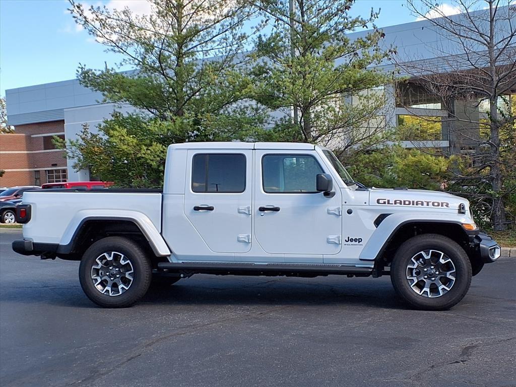new 2025 Jeep Gladiator car, priced at $46,134