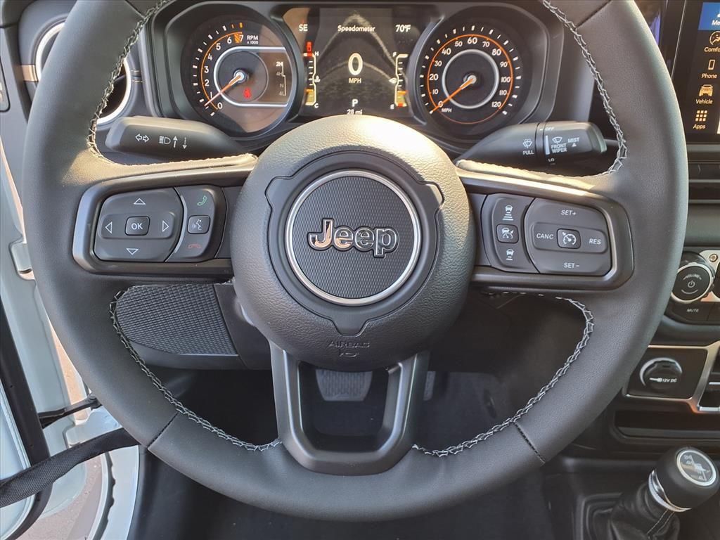 new 2025 Jeep Gladiator car, priced at $46,134