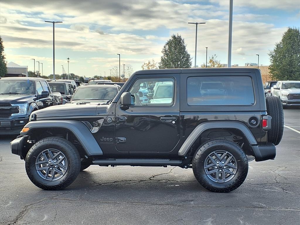 new 2026 Jeep Wrangler car, priced at $46,180